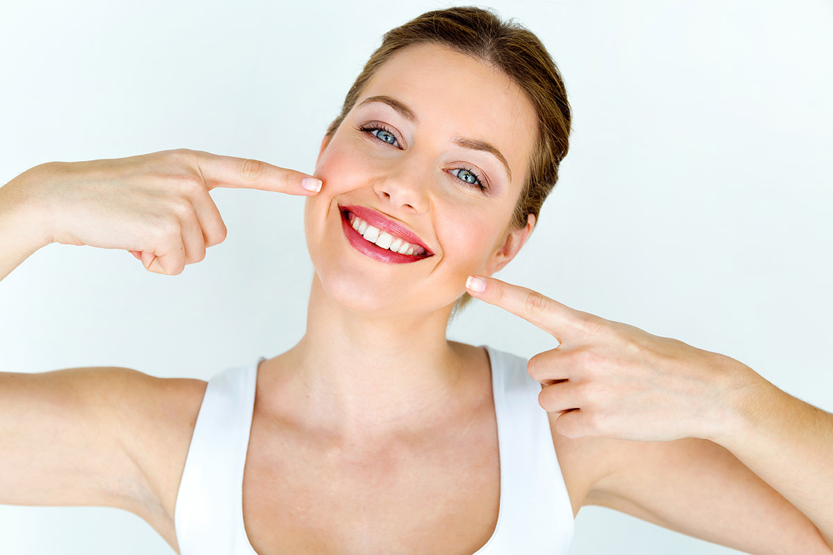 Improve Your Self Esteem with a Smile Makeover